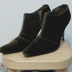Nine West faux suede high heel booties